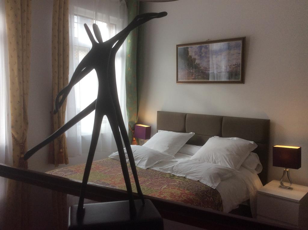 Chambres Et Table D'Hotes La Belle Lensoise Kültér fotó